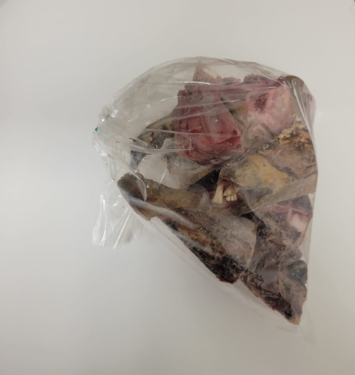 Goat Head (cut) per lb